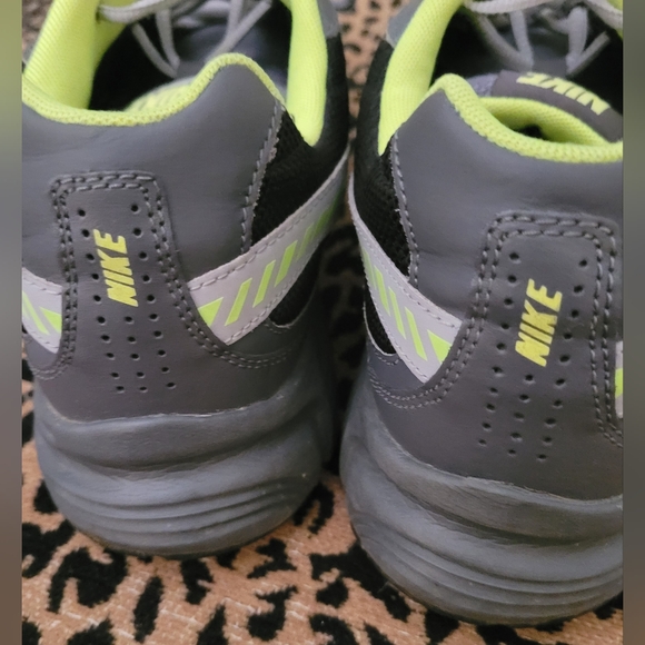 Men's Nike Initiator - Picture 3 of 5